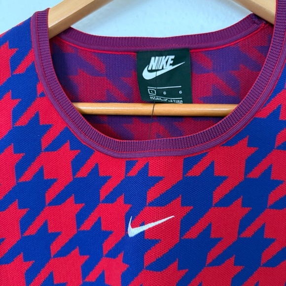 Nike Sportswear Women's Cropped Top size L NWT - Picture 6 of 10